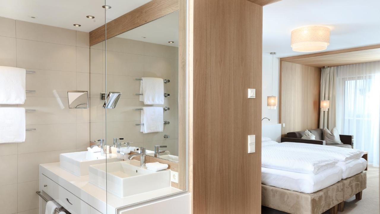Hotel Trofana Alpin Ишгъл Екстериор снимка