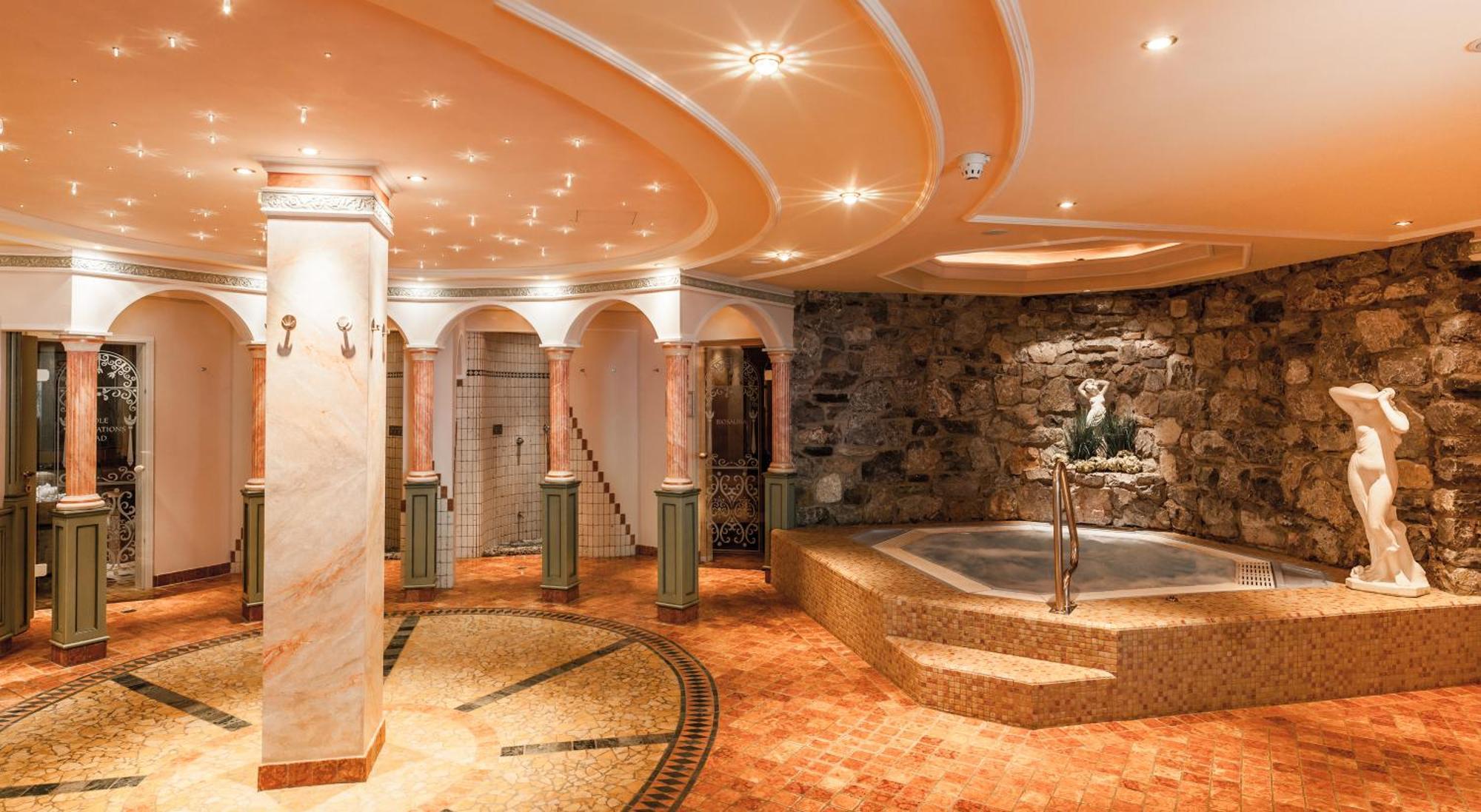 Hotel Trofana Alpin Ишгъл Екстериор снимка